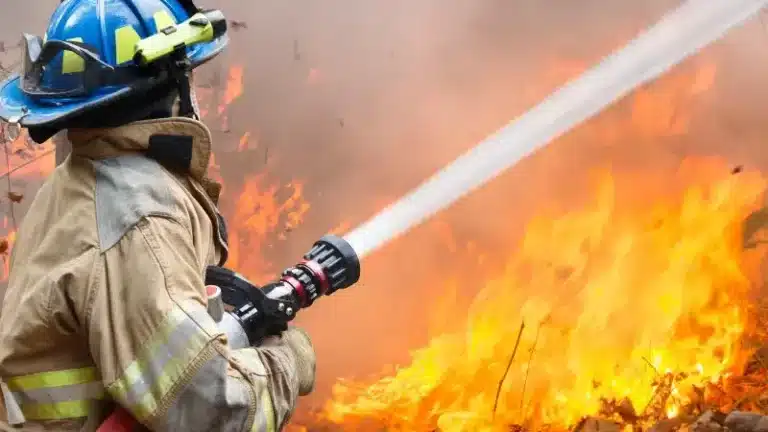 California wildfires latest New fires in Hollywood Hills and Los Angeles County